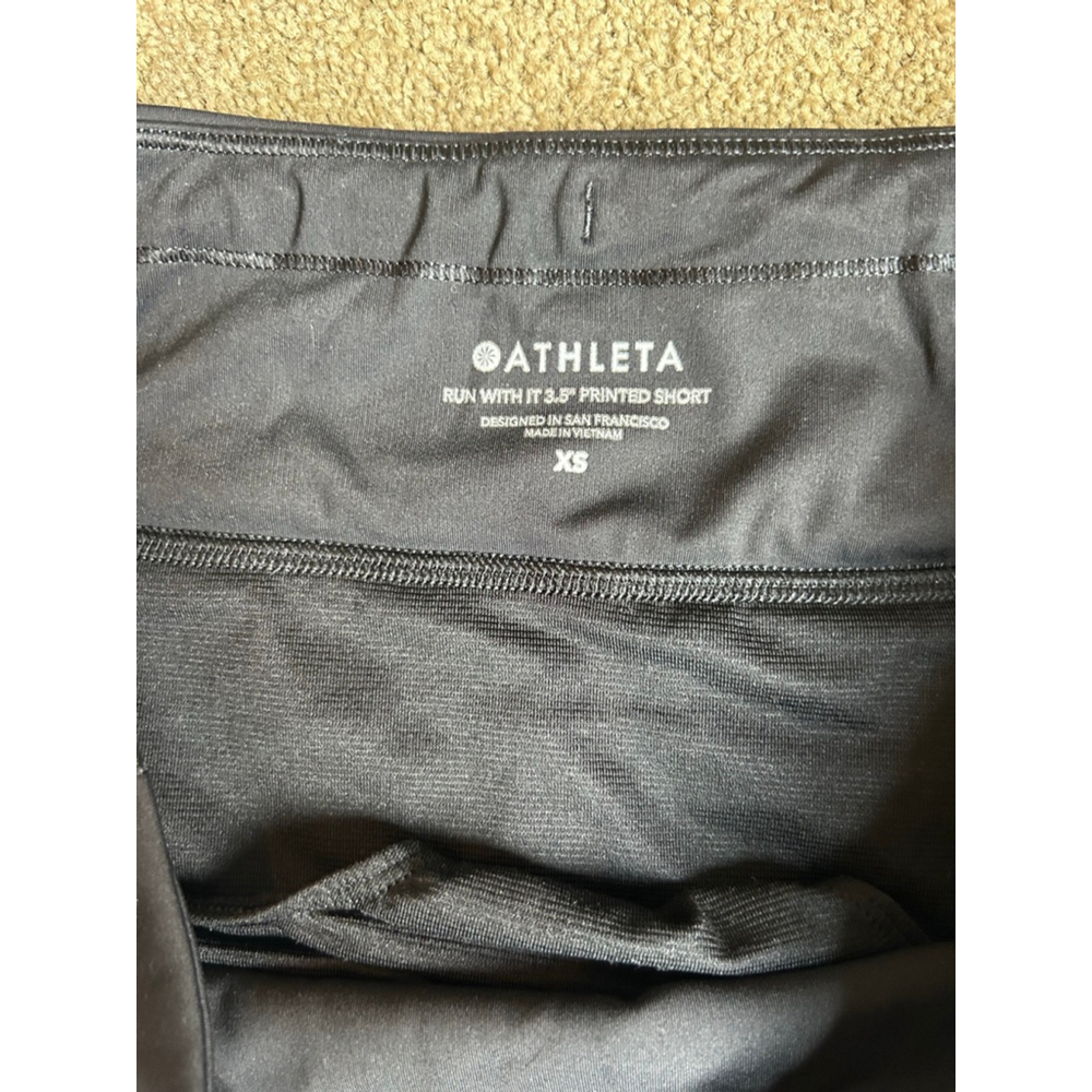 Women's Athleta Run With It 3.5" Micro Cheetah Print Athletic Shorts XS - Picture 3 of 7